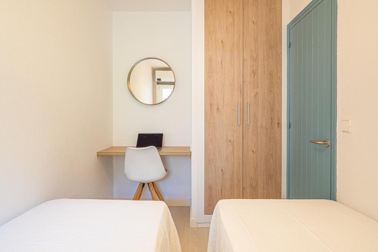Precioso Apartamento Reformado Con Vistas A Playa Son Bou Esterno foto