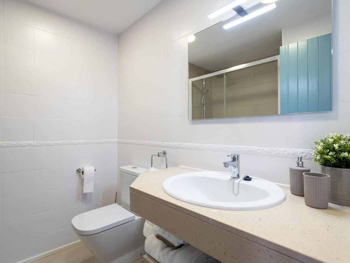 Precioso Apartamento Reformado Con Vistas A Playa Son Bou Esterno foto